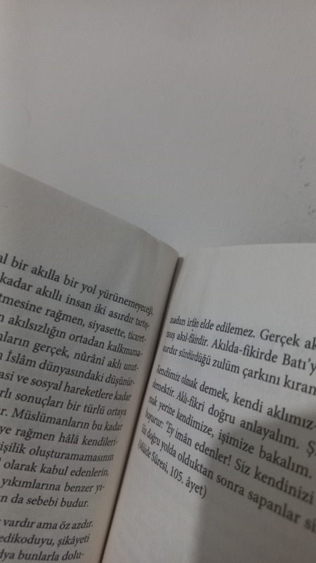 Ketebe Yayınları Yön ve Yol - Savaş Şafak Barkçin