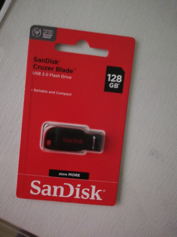 SanDisk Cruzer Blade 128GB Usb Bellek  (SDCZ50-128G-B35)