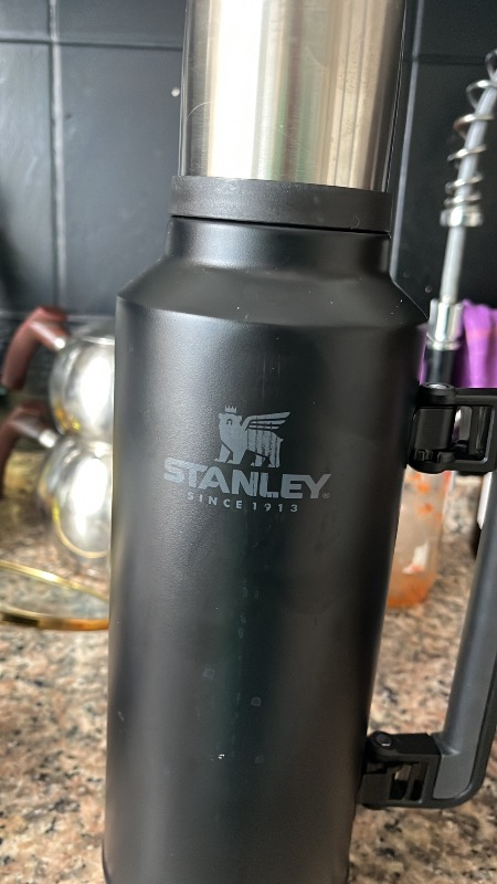 Stanley Klasik Termos 1,9 Litre Siyah