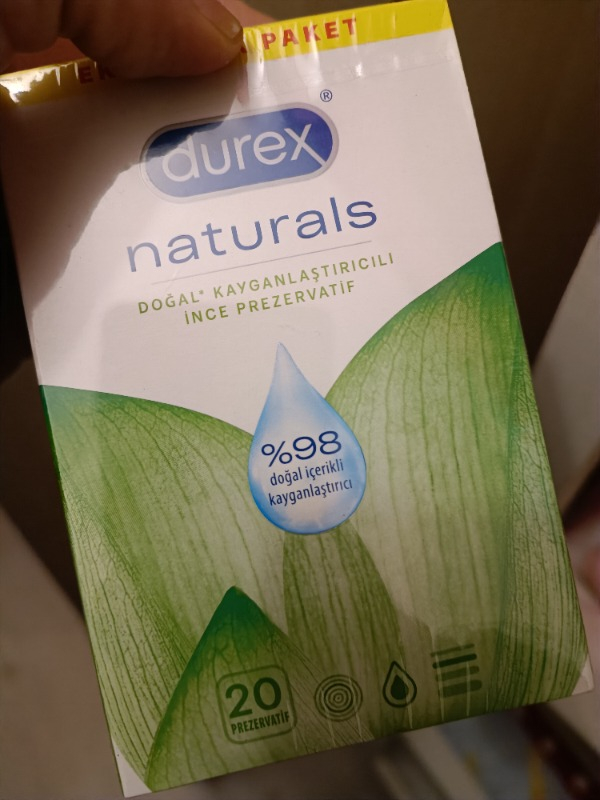 Durex Naturals 40'lı Doğal Kayganlaştırıcılı İnce Prezervatif