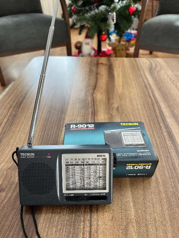 Tecsun R9012 Transistörlü 12 Bandlı Kısa Dalga Analog Radyo
