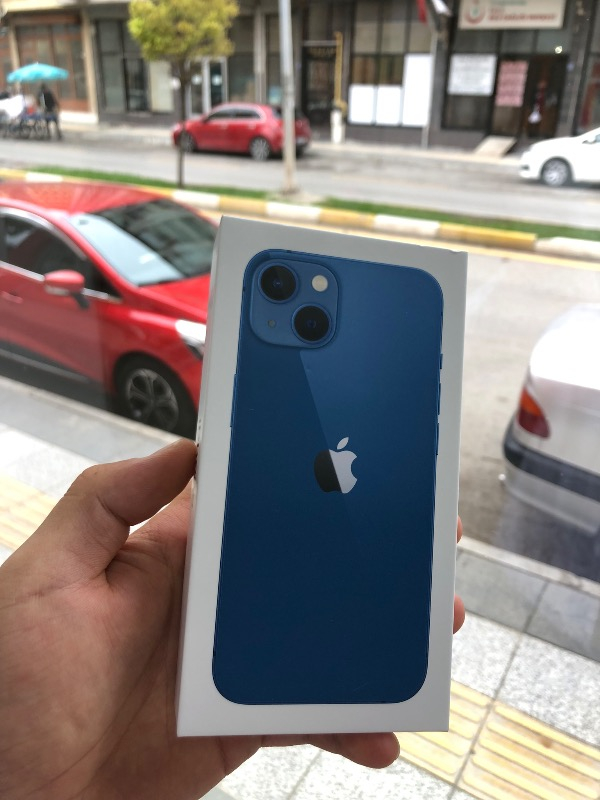 iPhone 13 128 GB