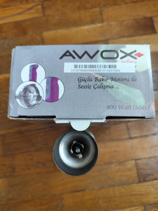 Awox Tulipso 800 W Mürdüm Renkli El Tipi Blender Çelik Bıçak ve Sessiz Çalışma Özelliği