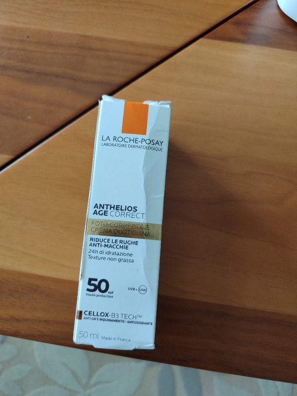 La Roche-Posay Anthelios Age Correct Spf 50 Güneş Kremi 50 ml