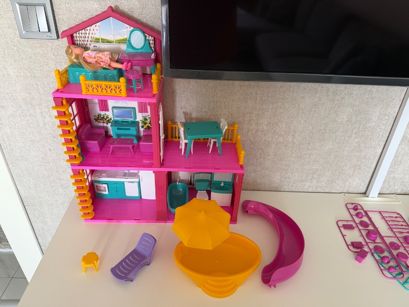 Dede Lola'nın Tatil Evi