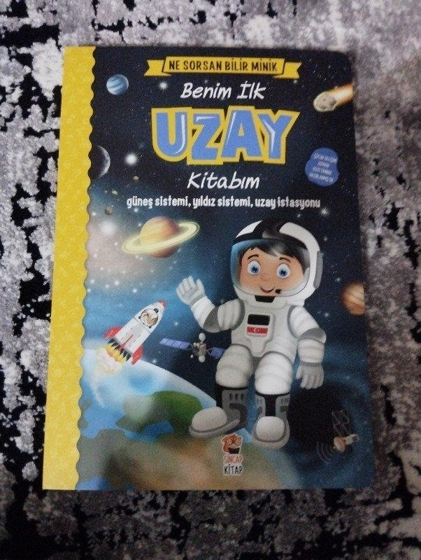 Sincap Kitap Minik: Benim İlk Uzay Kitabım - M. Sacide Kafalı 3 - 5 Yaş için Eğlenceli Bilgi