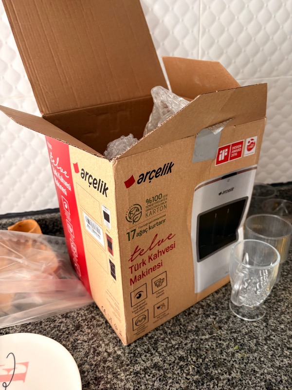 Arçelik K-3300 Kırmızı Mini Telve Türk Kahve Makinesi