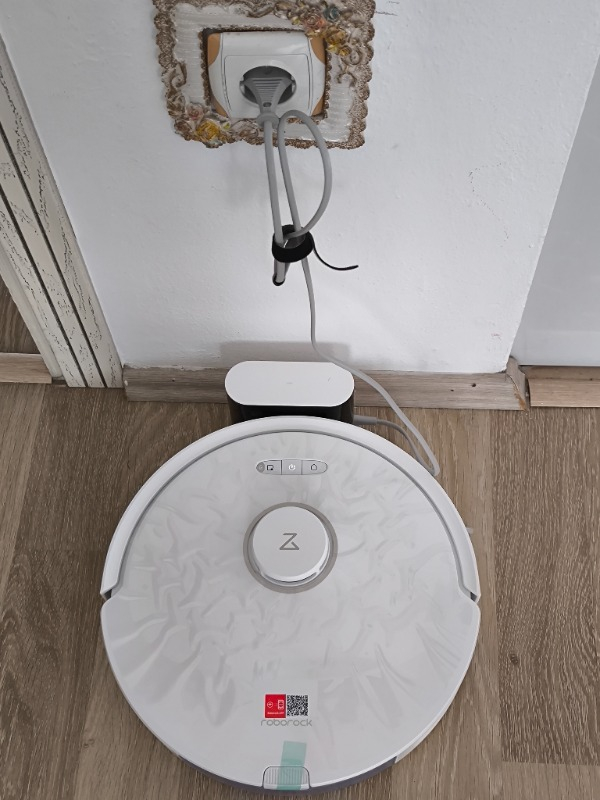 Roborock Vacuum Cleanner Q8 Max Robot Süpürge Beyaz