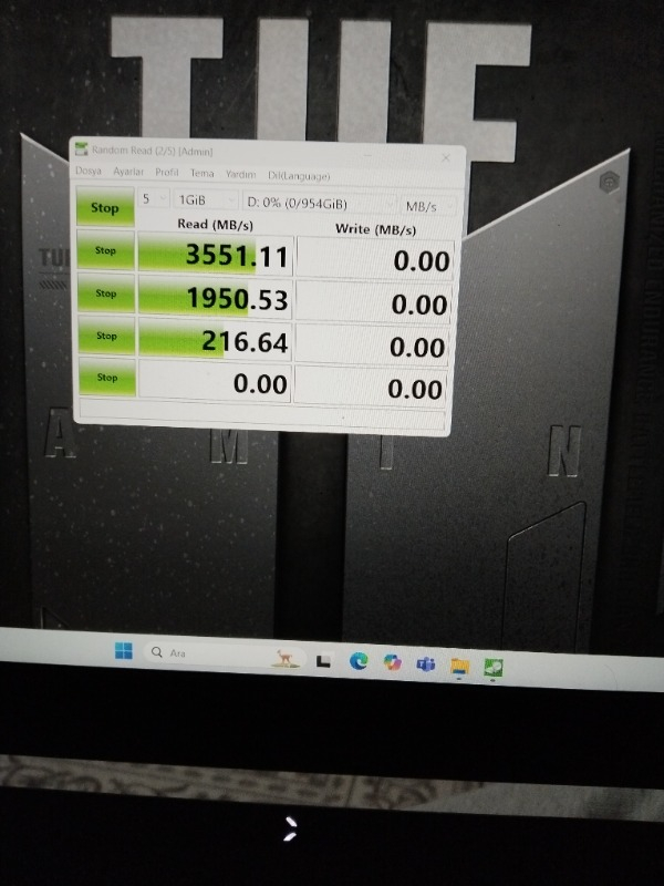 Kingston Kc3000 1TB 7000MB-6000MB SSD