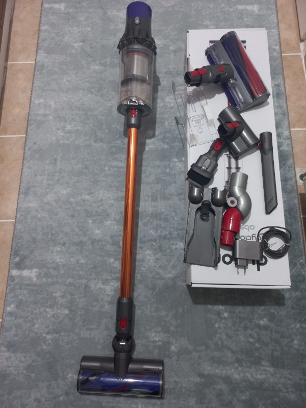 Dyson Cyclone V10™ Absolute