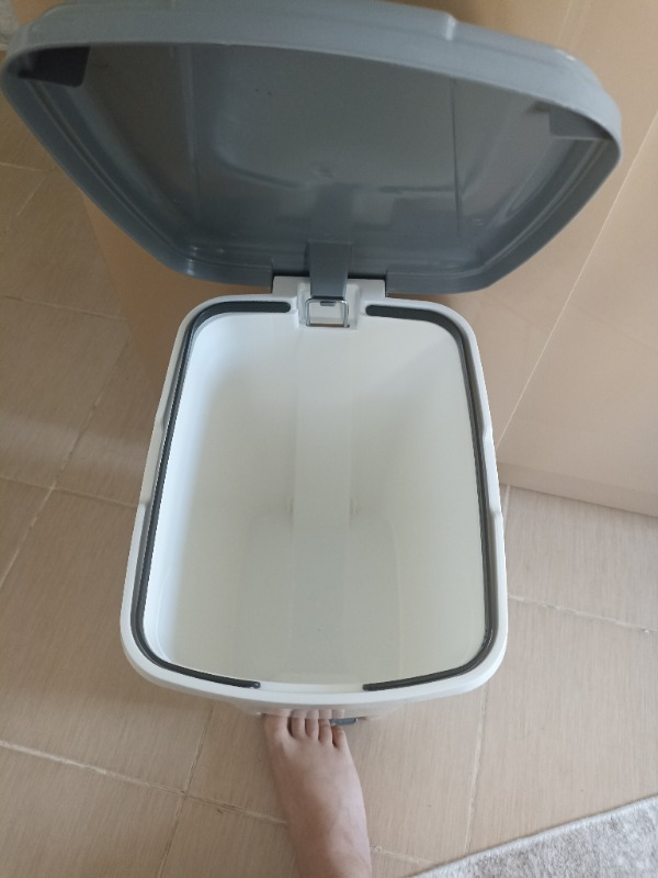 Şenyayla Pedallı Slım Çöp Kovası 40 lt