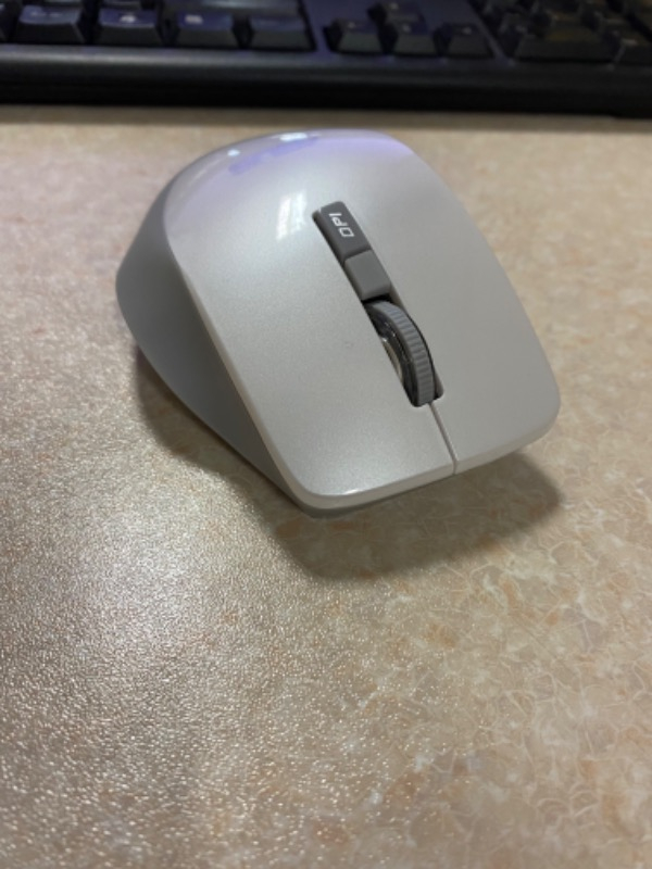 Asus WT425 Kablosuz Optik Sessiz Tıklama Özellikli Beyaz Mouse