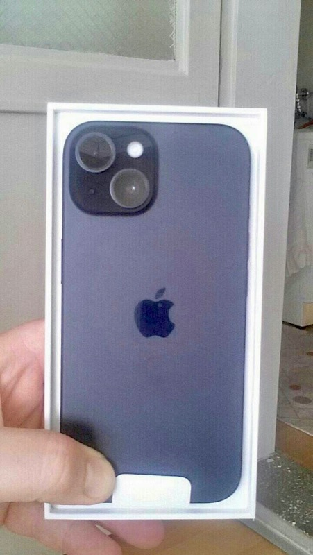 iPhone 15 256 GB Siyah