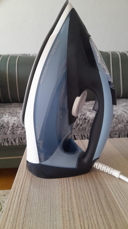 Philips DST7020/20 Buharlı Ütü