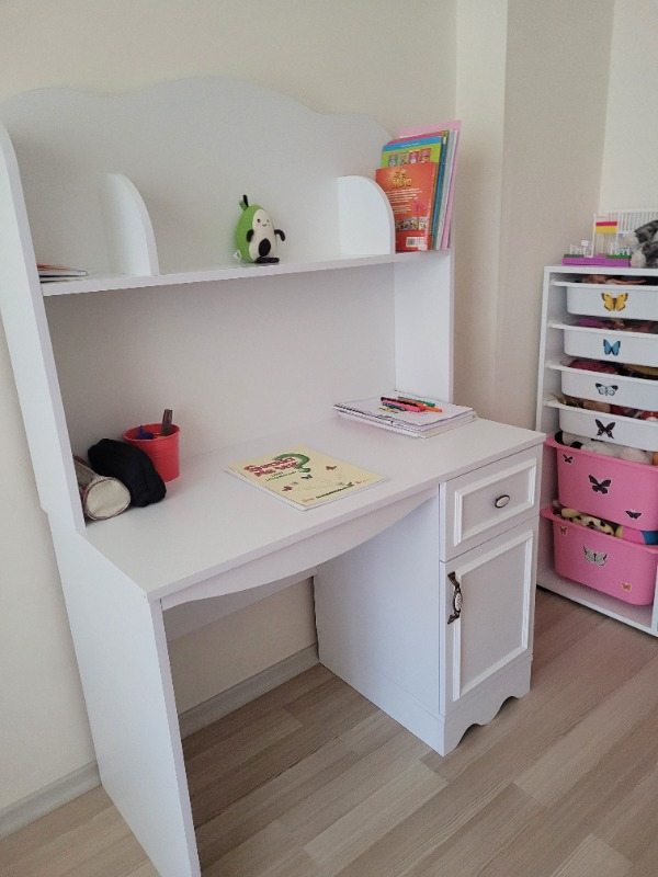 Baby Darling %100 Mdf Lisa Çalışma Masası Beyaz
