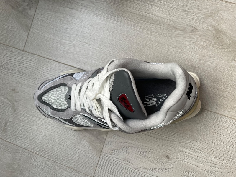 New Balance 9060 Unisex Lifestyle Sneaker U9060GRY