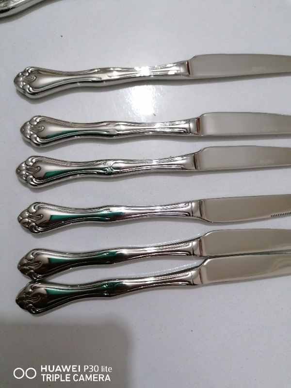 Nehir Lalezar Yemek Bıçak Takımı 12 Adet Paslanmaz Çelik 12 Kişilik Sofra Sunumuna Uygun