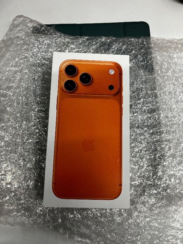 Apple iPhone 17 Pro Max 256 GB Kozmik Turuncu