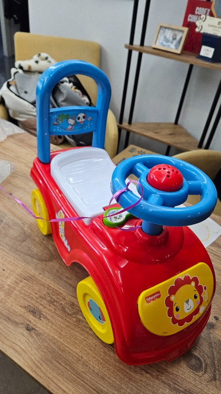 Dolu Fisher-Price İlk Arabam 1801