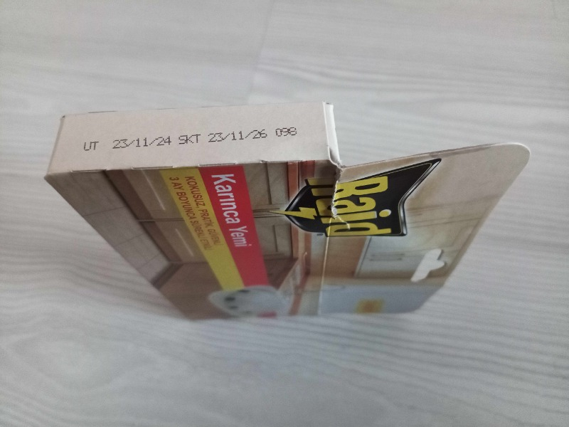 Raid Kokusuz Karınca Yemi - Uzun Süreli Etki, 3 g × 2 Adet, Pratik Kullanım ve Hızlı Sonuç için Güçlü Formül