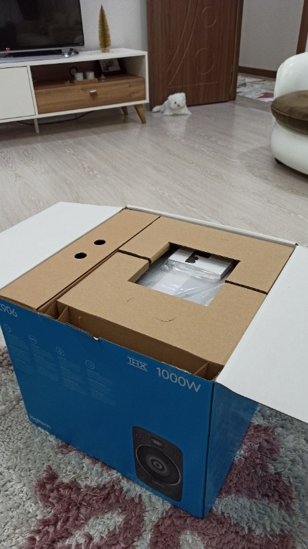 Logitech Z906 500 Watt 5.1 Surround Ses Hoparlör - Siyah