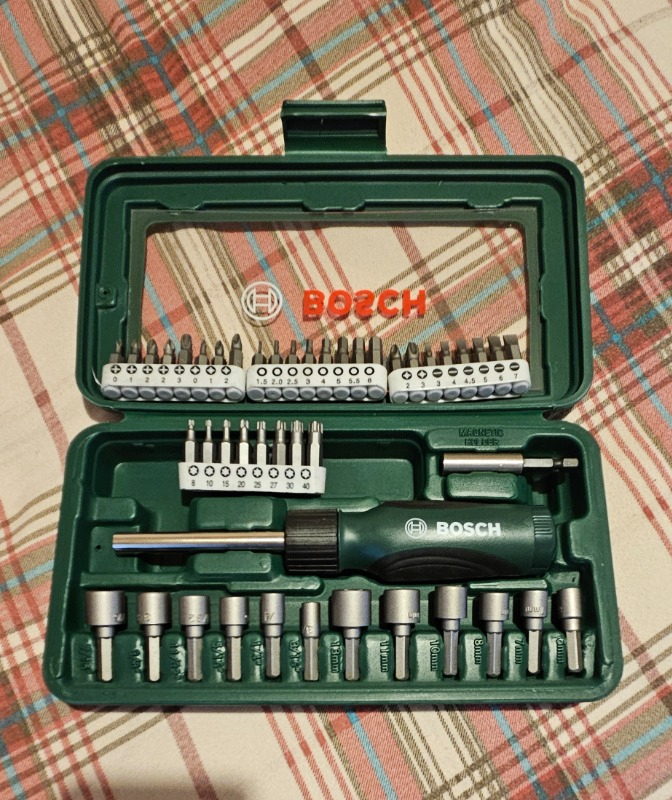 Bosch 46 Parça Tornavida Vidalama Lokma Uçlu Aksesuar Seti - 2607019504