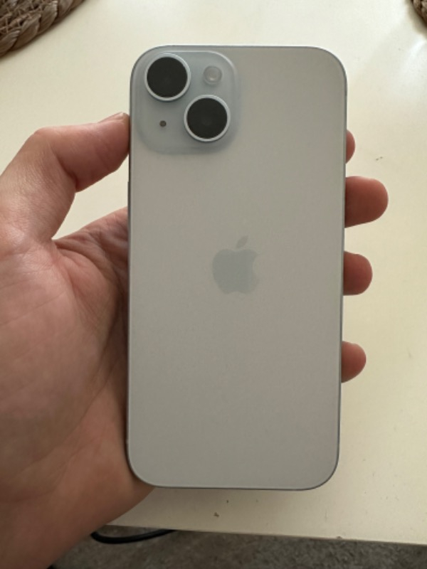 iPhone 15 256 GB