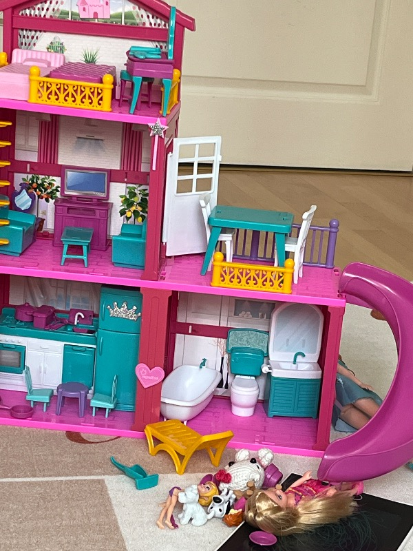 Dede Lola'nın Tatil Evi