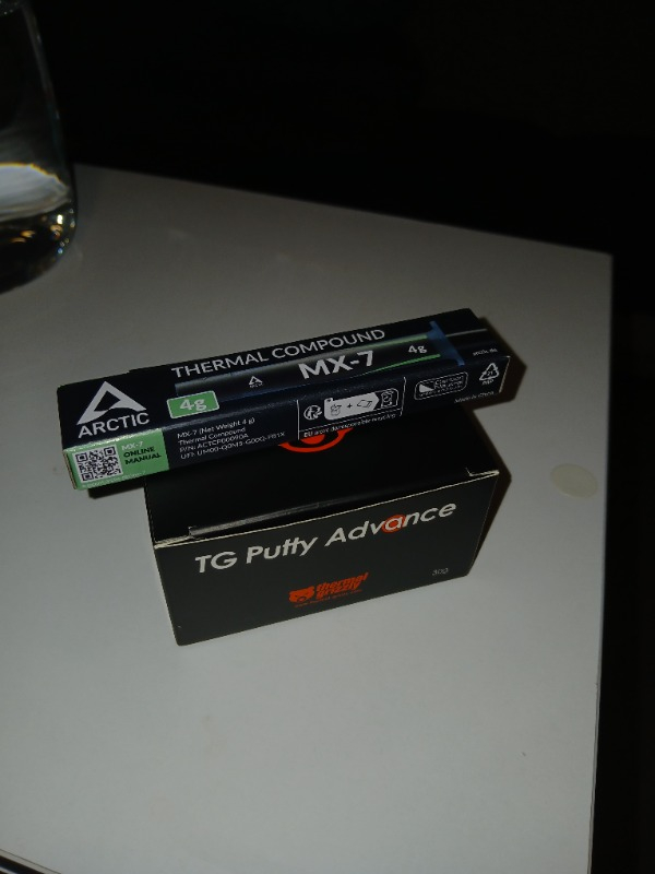 Arctic Mx-7 Üstün Performanslı Termal Macun - 4gr (ACTCP00090A)
