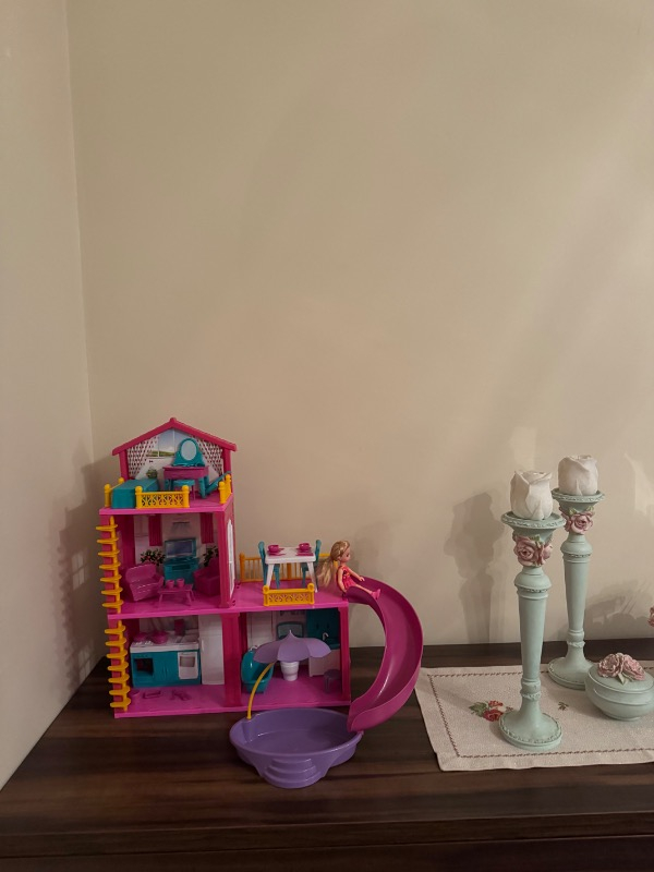 Dede Lola'nın Tatil Evi