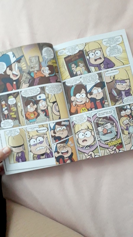 Disney Esrarengiz Kasaba Kayıp Efsaneler - Alex Hirsch