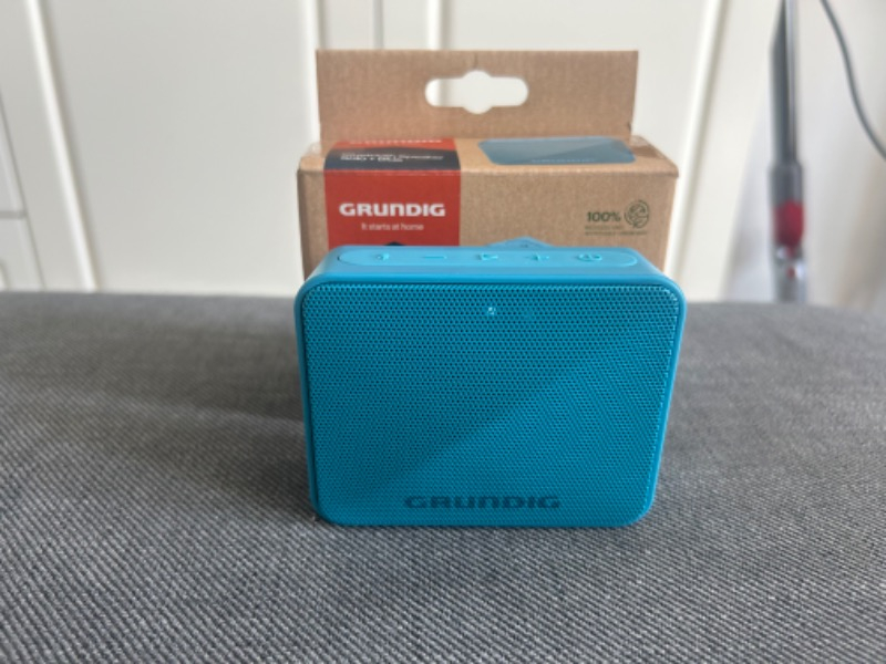 Grundig Solo+ Bluetooth Hoparlör Mavi