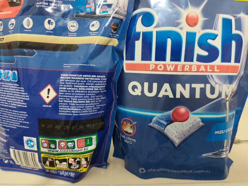 Finish Quantum 60 Kapsül Bulaşık Makinesi Deterjanı Tableti Hızlı Çözünme ve Yağ Çözme Gücü
