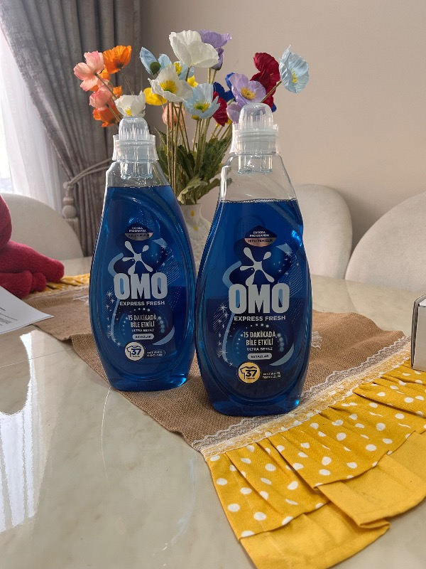 OMO Express Fresh Ultra Beyaz Sıvı Çamaşır Deterjanı 1480 ml x1