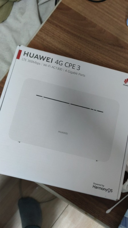 Huawei Superbox B535-232 300 Mbps 4.5G Modem