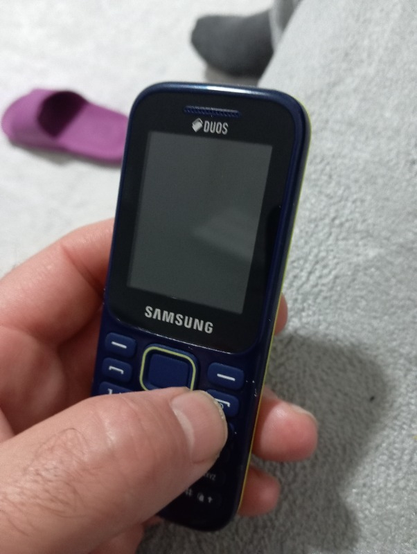 Samsung B310E Tuşlu Çift Simli Cep Telefonu
