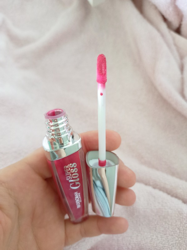 Deborah Super Gloss Pearly Cherry No: 04