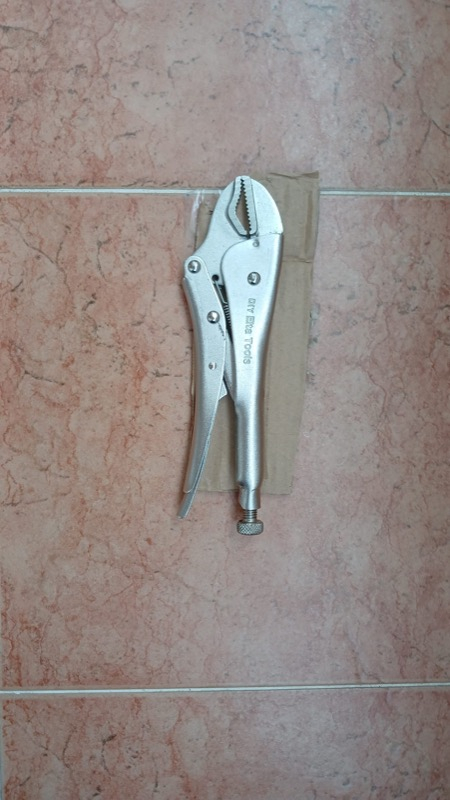 İzeltaş Üniversal Ayarlı Pense 250 Mm
