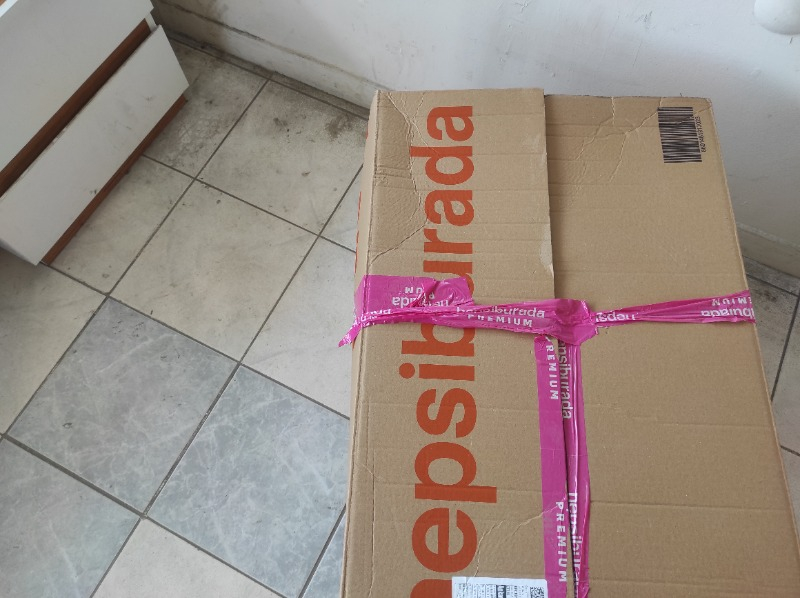 Gillette Hassas 200 ml Tıraş Köpüğü Cilt Koruyucu Özellikleri ile Ferahlatıcı Etki