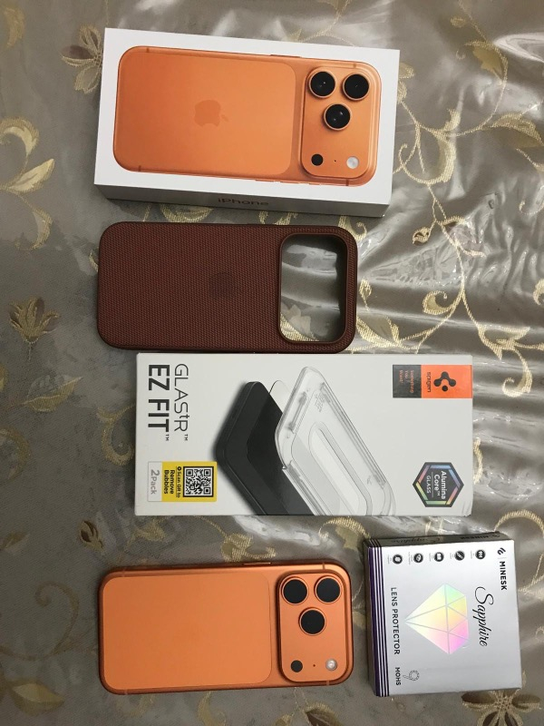 Apple iPhone 17 Pro 256 GB Kozmik Turuncu