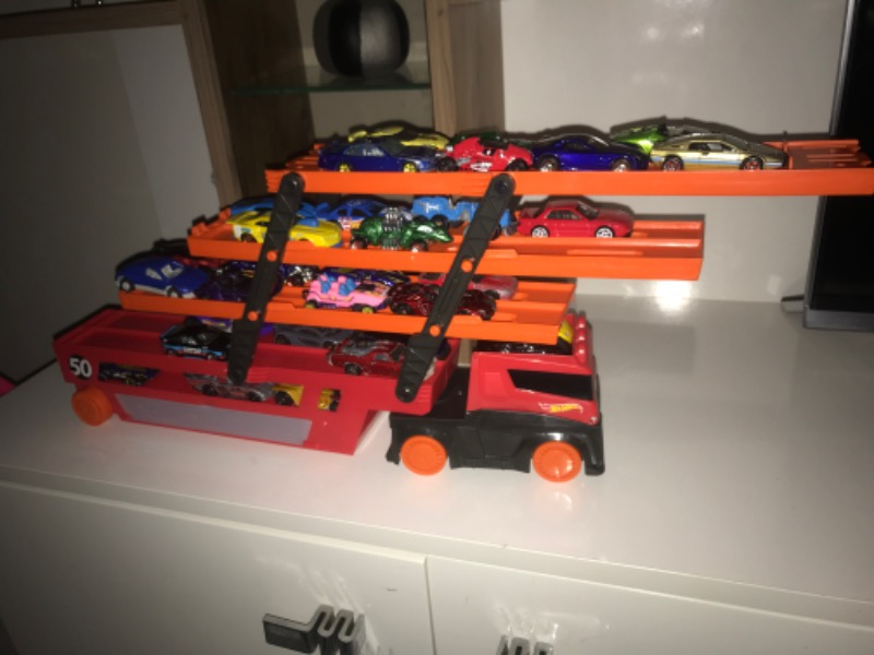 Hot Wheels Mega Mega Tır Turuncu, 50 Araç Kapasiteli, Rampalı GHR48