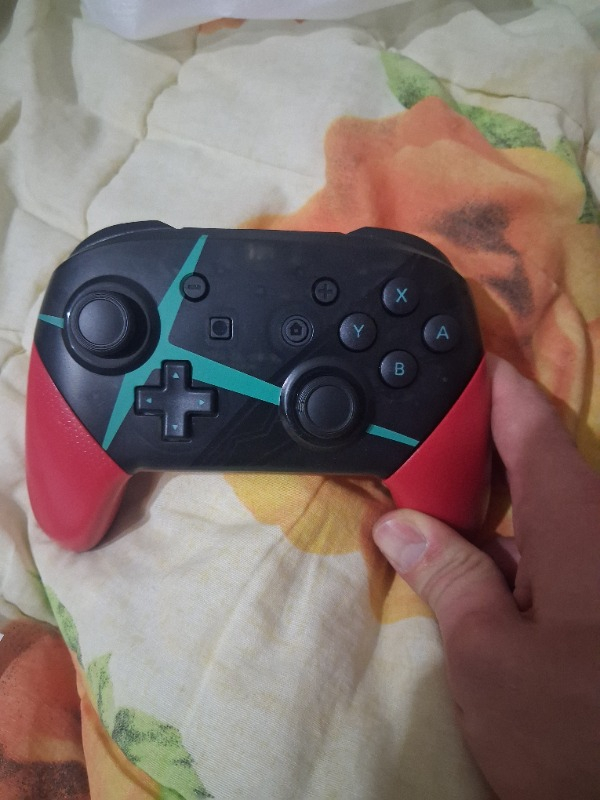 Nintendo Switch Pro Controller Xenoblade Chronicles 2 Edition
