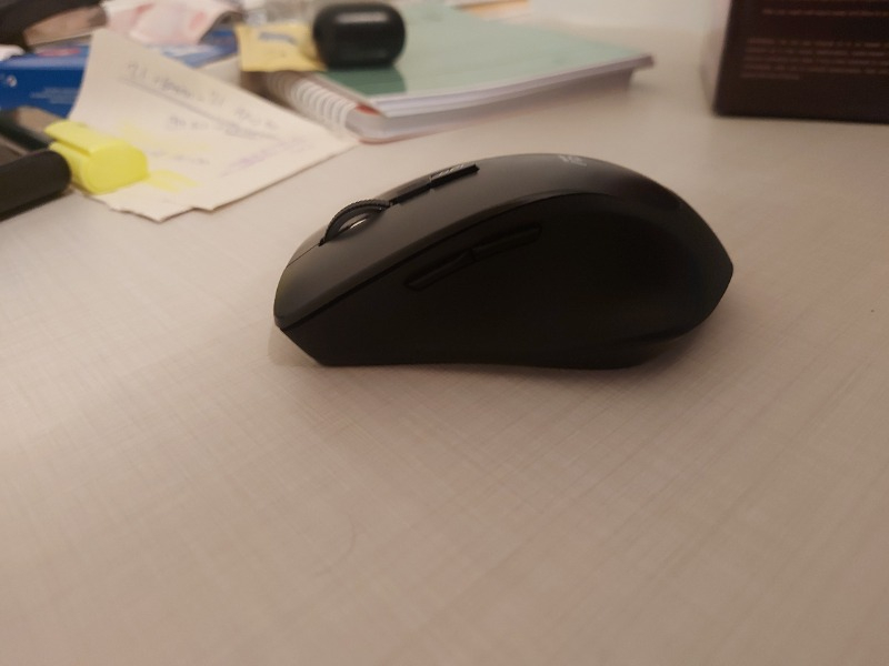 Asus WT425 Kablosuz Optik Sessiz Tıklama Özellikli Siyah Mouse