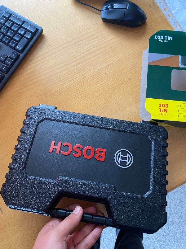 Bosch V-Line Matkap & Vidalama Karışık Aksesuar Seti 103 Parça - 2607017367