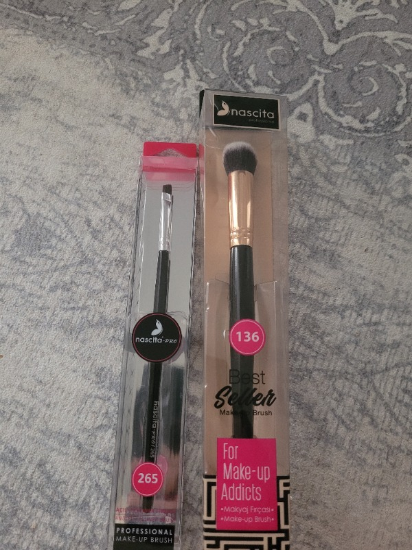 Nascita Pro Angled Eyeliner Brush - Açılı Eyeliner Fırçası