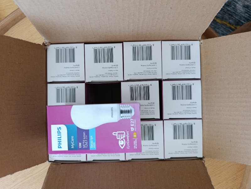 Philips 13W - 100W 6500K Beyaz Işık E27 Essential LED Ampul 12'li