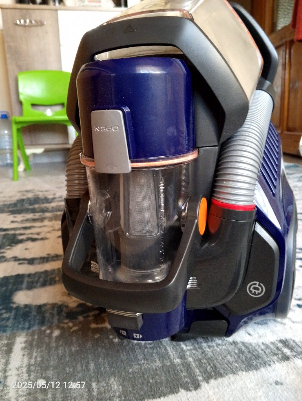 Electrolux EUFC81DB Ultra Flex 650 W Toz Torbasız Elektrikli Süpürge