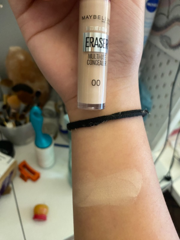 Maybelline New York Instant Anti Age Eraser Kapatıcı - 00 Ivory
