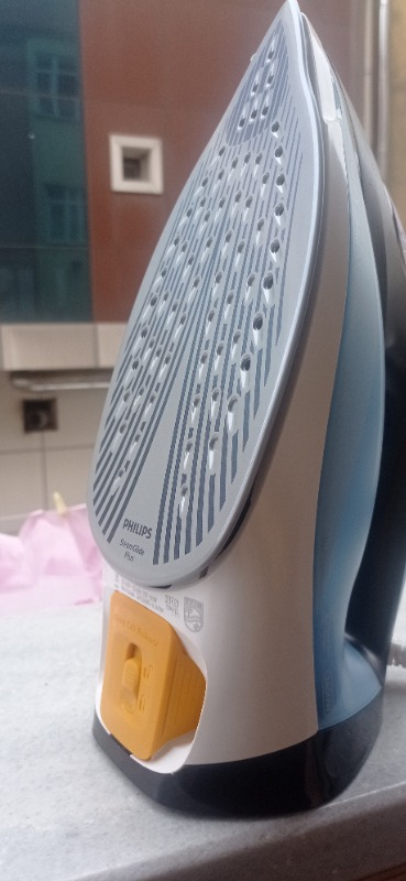 Philips DST7020/20 Buharlı Ütü