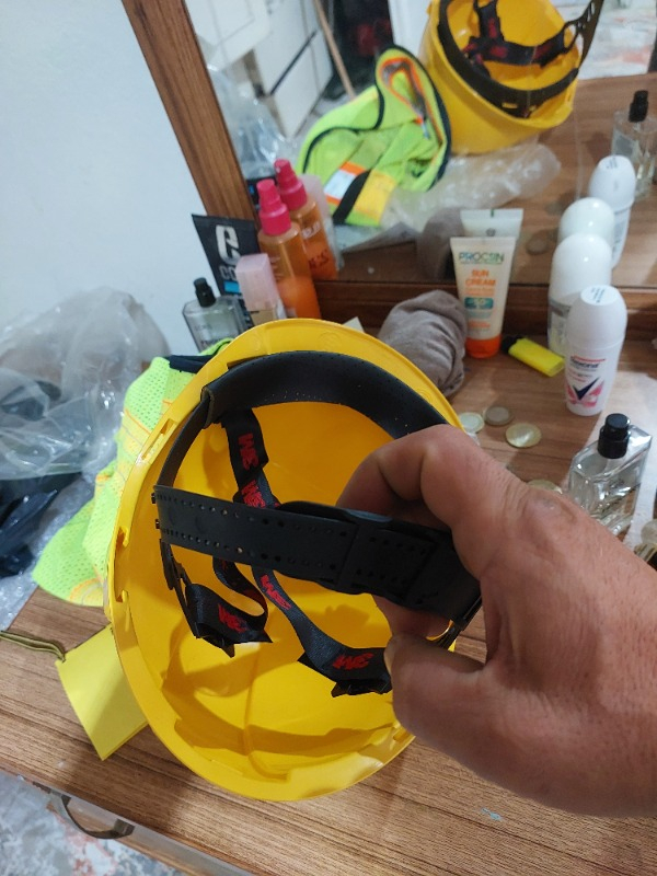 3M™ G3000 Sarı Baret UV Dengeli ABS Malzeme ile Standart Beden Havalandırmalı Güvenlik Kaskı